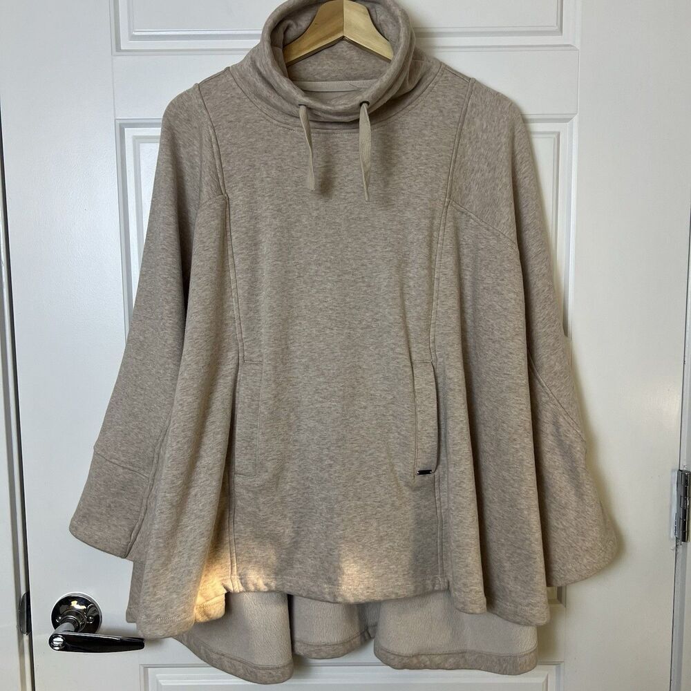 Ugg Australia Poncho Cape Sweater Fleece Heathered Beige Size XS / Small